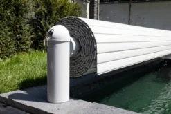 Open Classic Automatisch Oprolsysteem - Tot 3 Meter - Wit -Kokido Verkoopwinkel af5a8982 1900 2